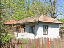 Casa bătrânească plus teren 1600mp Toporu jud. Giurgiu