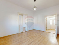 Birouri de &icirc;nchiriat &icirc;n Brașov, strada Aurel Vlaicu, t...