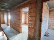 Jumate de duplex P+1 cu 4 camere, Giarmata Vii