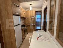 Apartament 3 camere, 54 mp, parcare, zona Subcetate