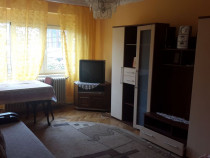 FALEZA NORD-APARTAMENT 5 CAMERE ETAJ 1 CU GAZE