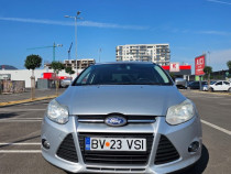 Ford focus 1.6 an 2012