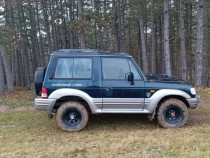 Vând Hyundai Galloper 4x4