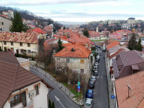 Corp de casă cu potențial | Centrul Istoric | Grădină...