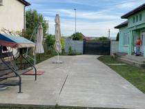 Vand casa batraneasca