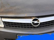 Autoturism Opel astra h
