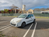 Renault Clio 1.5 dCi, an fabricație 2011, caroserie 3 uși
