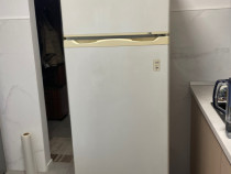 Frigider Arctic în stare bună gata de dat