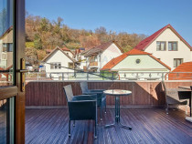 Casa cu 5 studiouri independente, terasa rooftop, vedere ...