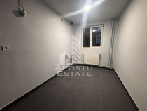 Apartament la casa cu 2 camere, curte proprie, Ghiroda