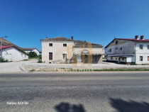 Casa si centru comercial Bod Colonie