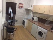 Apartament la casa, 28 mp, zona Platinia
