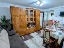 Apartament cu 3 camere, 64 mp, zona Cetate