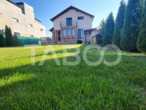 Casa individuala 5 camere 2 garaje 500 mp curte 2 terase in