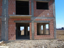 Casa tip duplex 120 mp Izvor