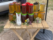 Miere şi produse apicole naturale din producţie proprie