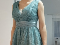 Rochie Turcoaz frumoasa.