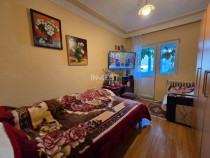 DE VANZARE-APARTAMENT 4 CAMERE-DECOMANDAT-DACIA
