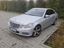 Mercedes E250 autoturism