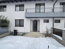 Casa 5 camere, 118 mp utili, zona Cetate