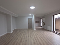 3 Camere Damaroaia bl nou