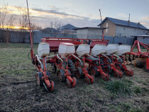 V&acirc;nd Utilaje Agricole
