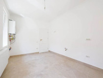 Garsoniera Titan Sector 3 bloc mixt