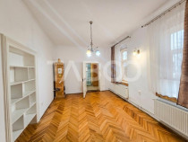 Apartament 3 camere 80 mpu etaj 1 zona Centru Istoric