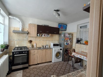 Garsoniera modificata in doua camere si bucatarie, Focsani, Bahne