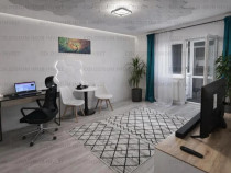 Apartament 2 camere, decomandat - zona Tractorul