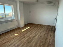 Garsoniera rondul cu flori Nitu Vasile.