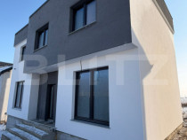 Casă modernă &icirc;n Ipotești &ndash; pompă de căldură, &icirc;ncă