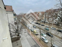 Apartament spaţios 3 camere - Bdul Independentei