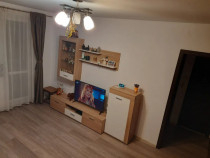 Apartament 2 camere, semidecomandat - zona Astra