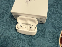 V&acirc;nd căști airpods 2 pro(anul 2022)