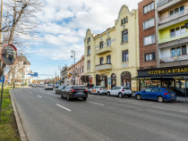 2 apartamente unificate, B-dul Revoluției, Arad. Etajul 1