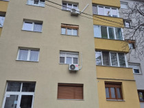 Apartament de v&acirc;nzare