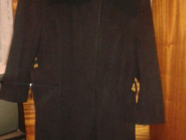 Palton groasa neagra pentru femei mar.48