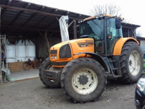 Tractor Renault Ares 825
