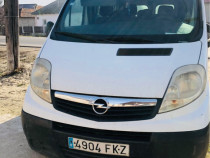Opel vivaro 2.5