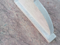 Caramida samota semilună fund