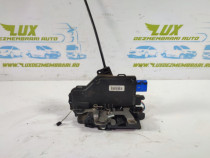 Broasca incuietoare usa dreapta spate 7l0839016 Volkswagen VW Golf 5 [