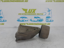 Suport cutie viteza stanga 1.9 tdi 8d0399113ab Volkswagen VW Passat B6