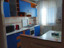 Apartament 3 camere decomandat - bloc fără risc - rond Pod