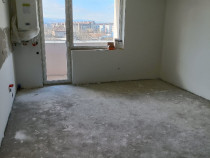 Apartament cu 3 camere, semifinisat,zona Cetatii