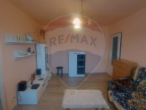 Apartament cu 2 camere pe str .Italiana , Rogerius, Orade...