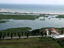 Teren 5000 mp, in SATURN, MANGALIA, pe malul lacului (Balta