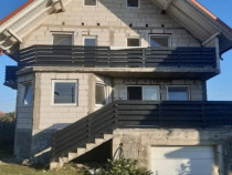 Casa Bosanci pe 3 nivele cu materiale din Austria 320mp si 1500mp