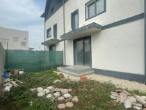 Casa 5 camere, P+1+M, toate utilitatile, pozitie excelenta