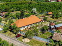 Casa în localitatea Seceani- Timisoara, 2448mp teren Com...